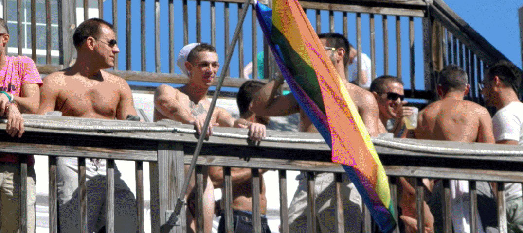 Sundeck Men's Pool Party